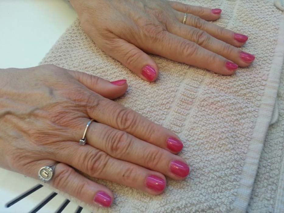 Beauté des mains - Jusqu’au bout des ongles de Julie